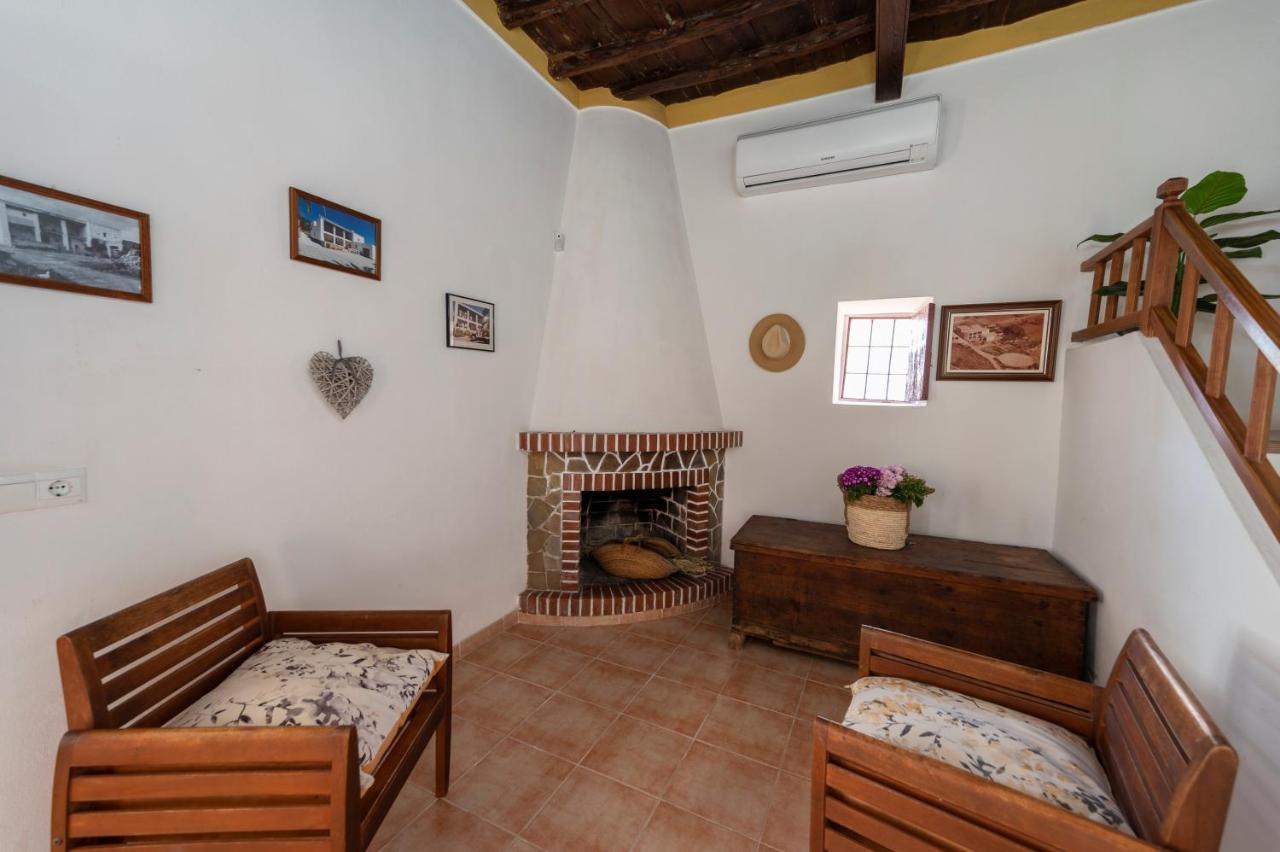 Villa Es Cubells Country & Sea Ngoại thất bức ảnh